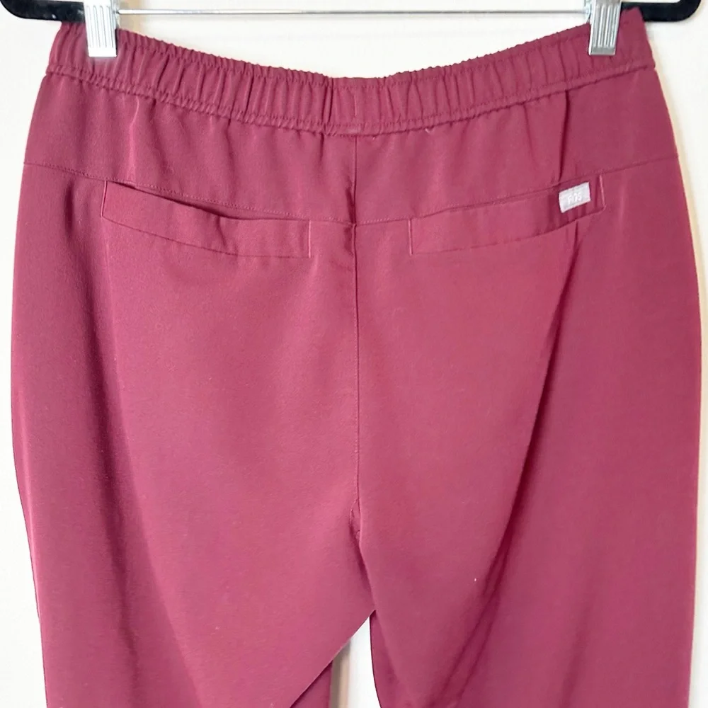 Figs Tansen Jogger Scrub Pants Maroon Red Medium